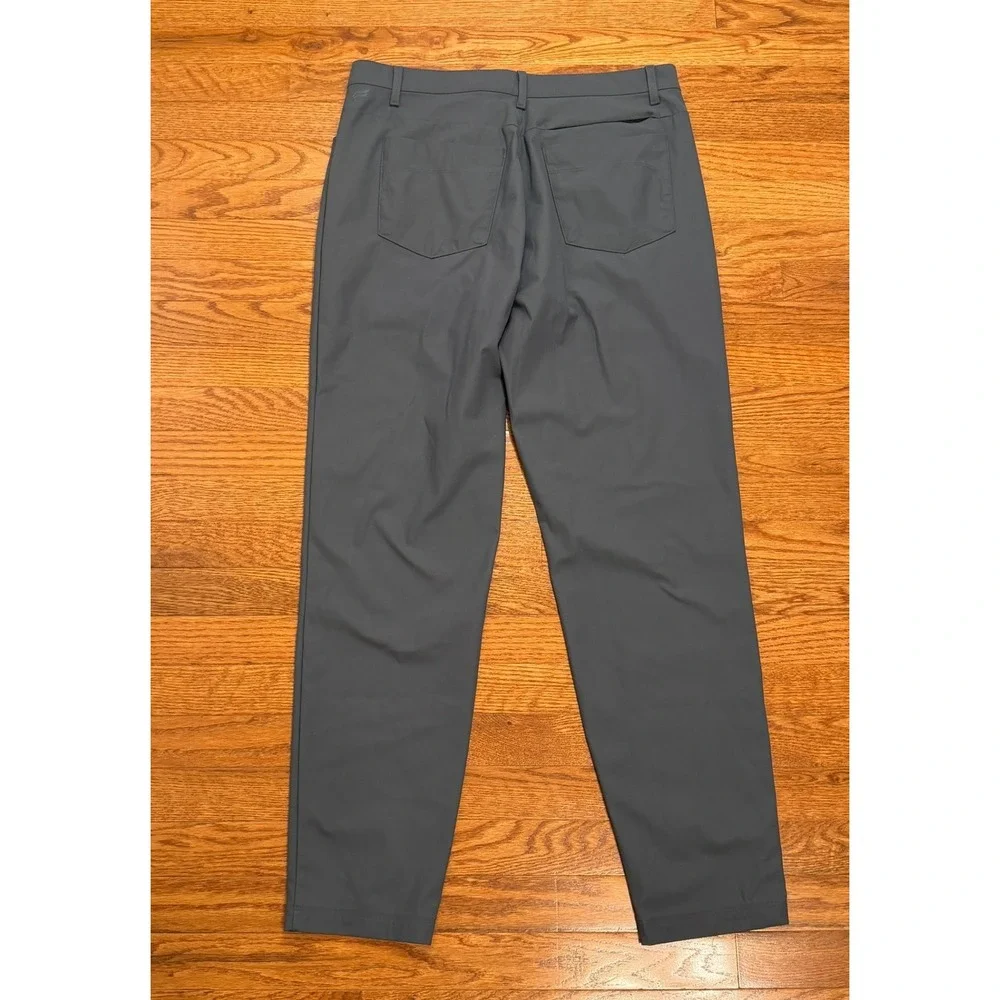 Fabletics The Only Pants Mens 34x32 Gray Golf Performance Commuter Chino Stretch
